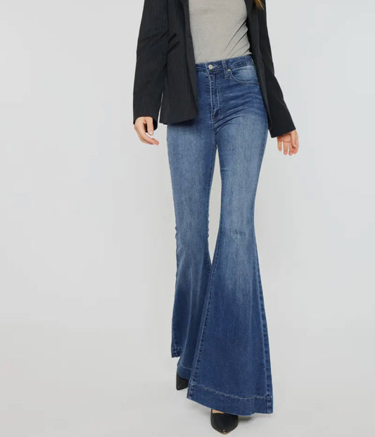 KanCan Women’s Super Flare Jeans