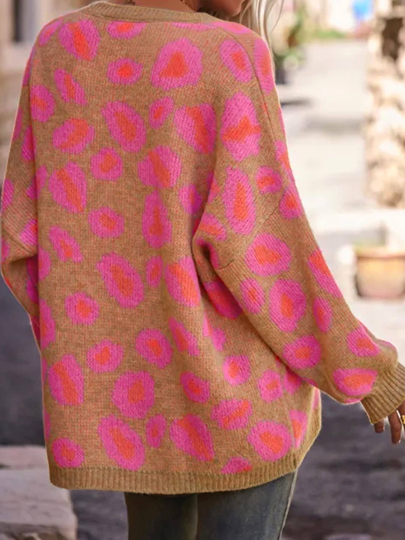 V-Neck Leopard Boxy Sweater