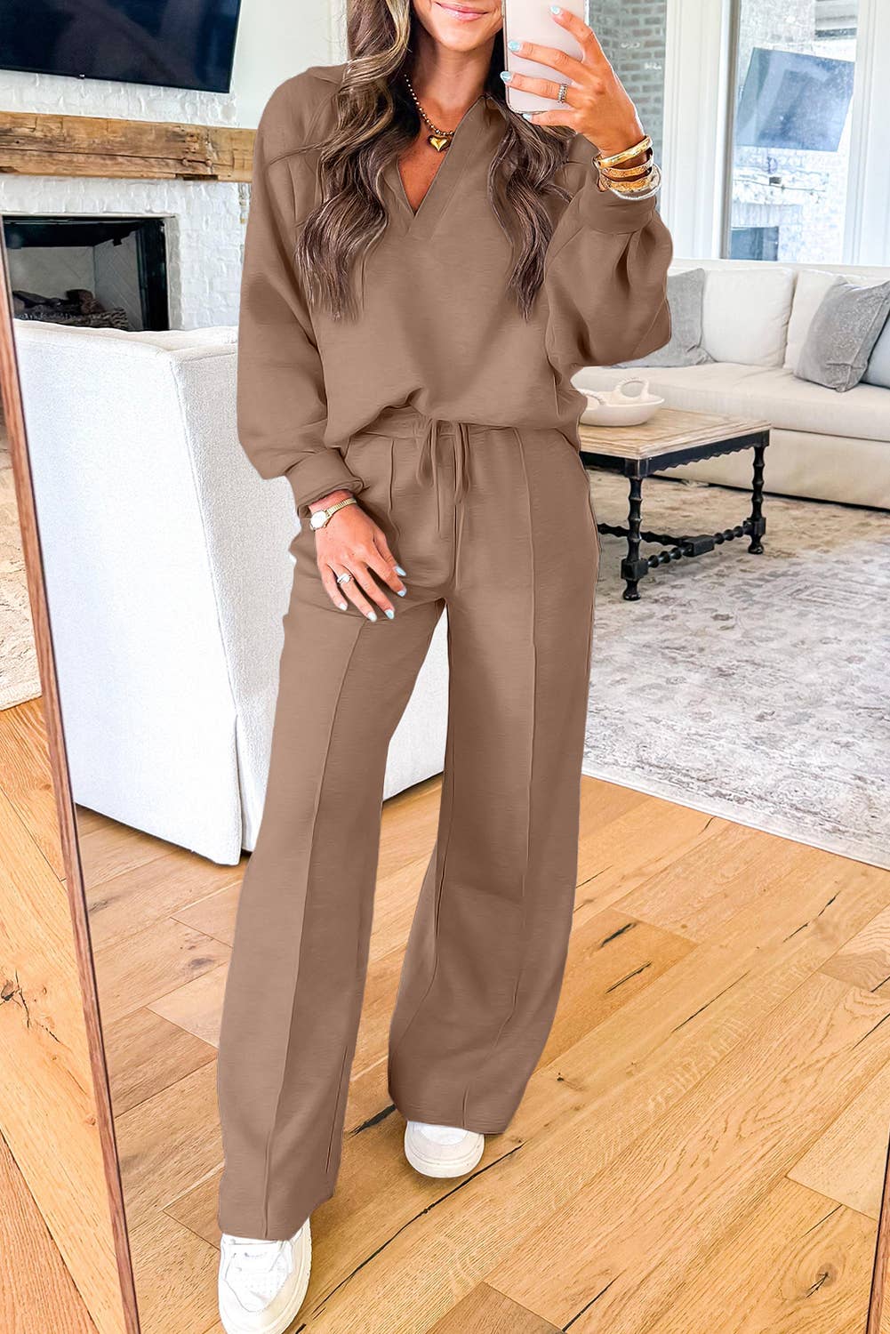 Polo Collar V-Neck Pullover and Drawstring Sweatpants Set