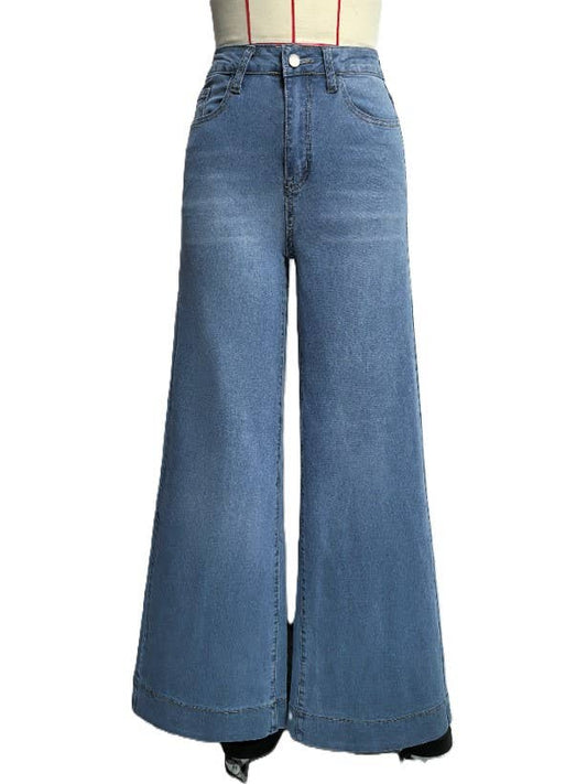 Trendy Women’s Jeans
